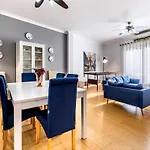 Apartament Luxury Charm - Sea Side - Pool Table Sliema