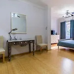 Apartamento Luxury Charm - Sea Side - Pool Table Sliema