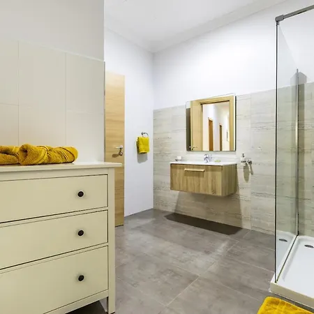 Luxury Charm, Sea-side, Pool Table By Haven & Keys Malta * Sliema