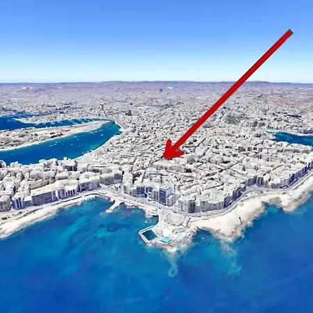 Luxury Charm, Sea-side, Pool Table Sliema