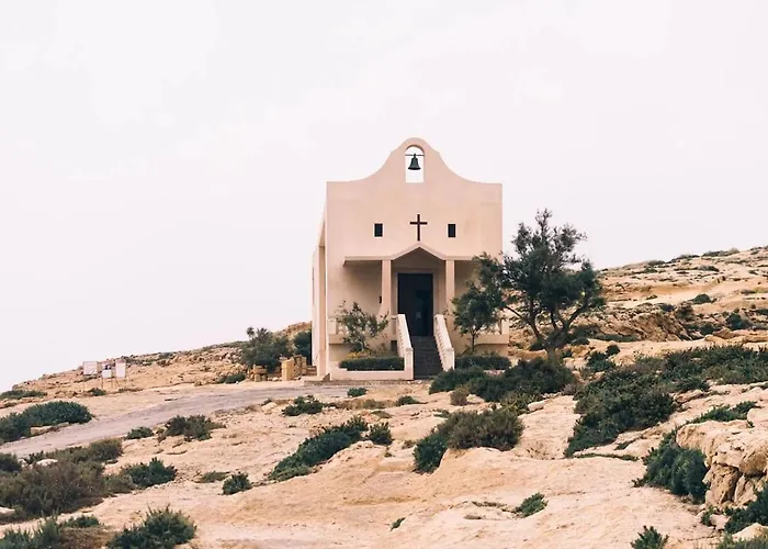 Apartman Luxury Charm, Sea-side, Pool Table By Haven & Keys Malta