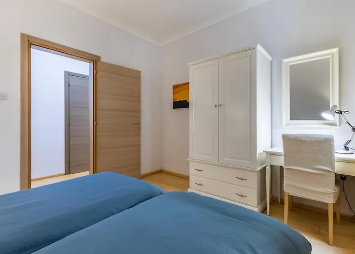 Luxury Charm, Sea-side, Pool Table By Haven & Keys Malta * Sliema