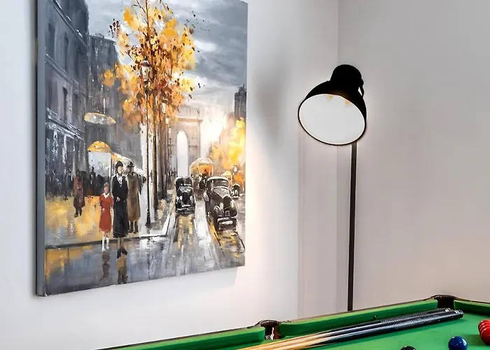 Luxury Charm, Sea-side, Pool Table By Haven & Keys Malta Appartement Sliema