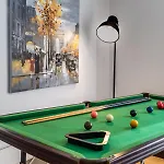 Luxury Charm - Sea Side - Pool Table *